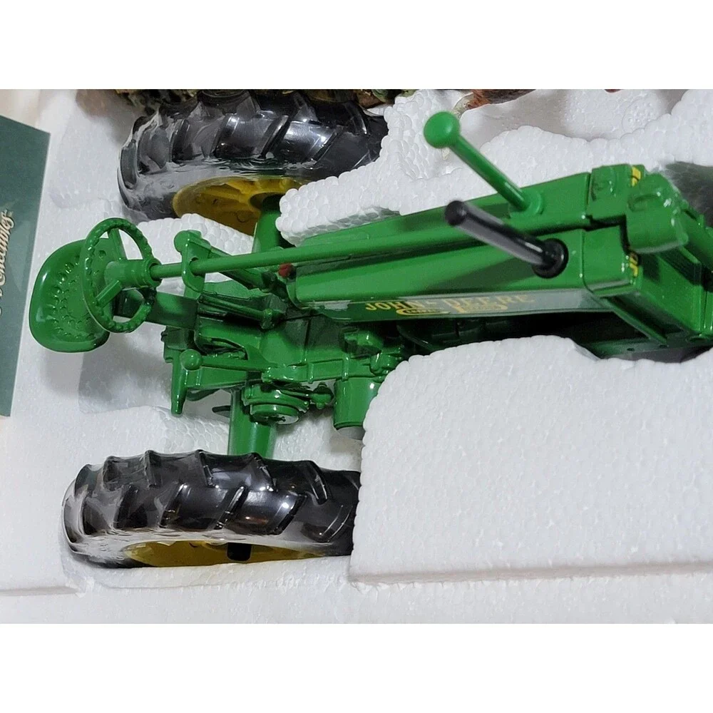John Deere Model B Tractor And Wagon Lowell Davis FOXFIRE FARM New Open Box